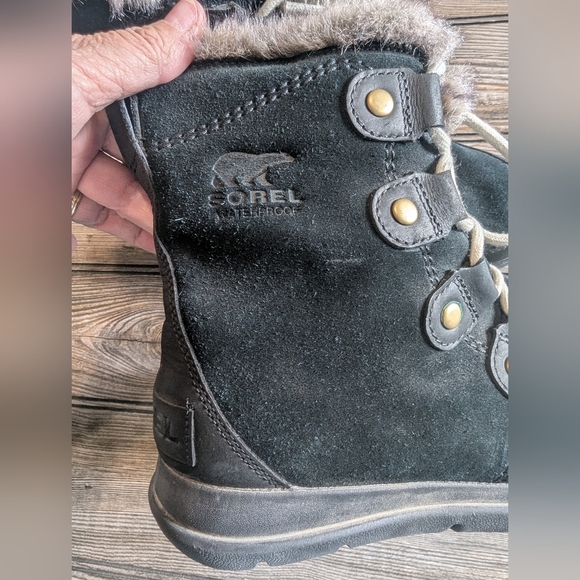 SOREL Explorer Joan Black Snow Boots In Super Condition Size 7 - Picture 9 of 10